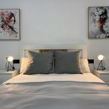 Апартаменты Loft Avenida America *